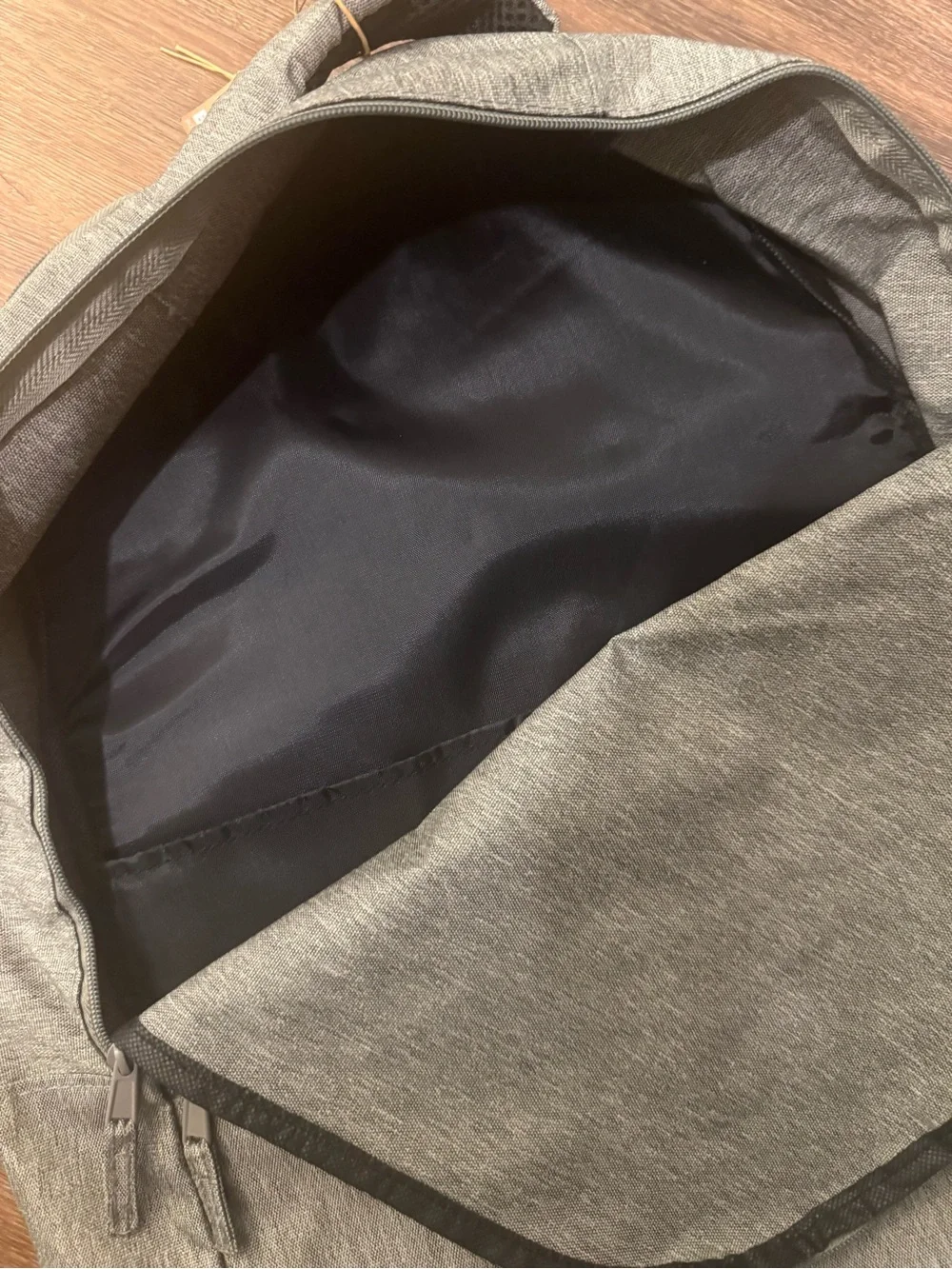 Amazon Men's Grey Everyday Backpack